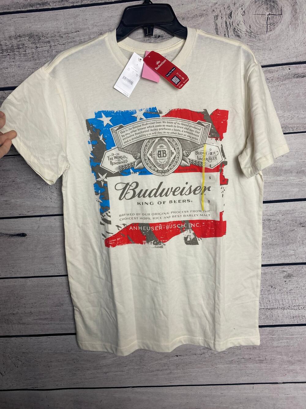 NWT - Ladies Budweiser American Flag T-shirt - Small